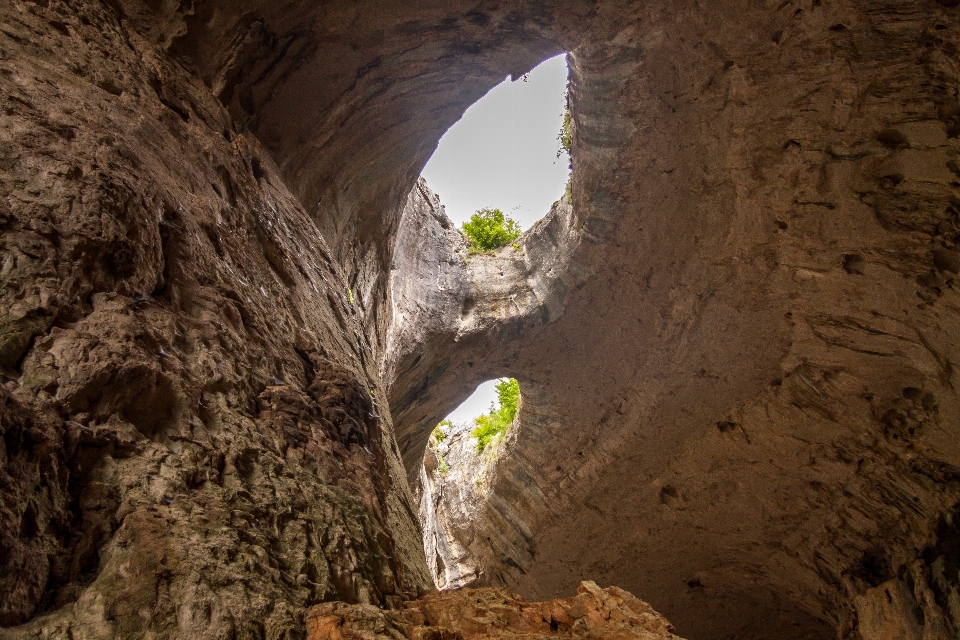 Natura rock turystyka piesza
 przygoda