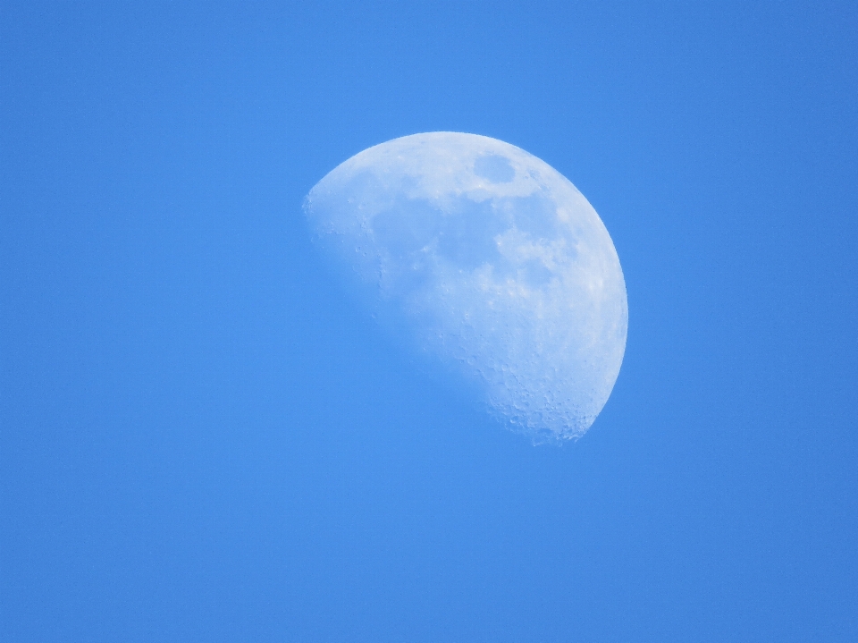 Cloud sky atmosphere daytime