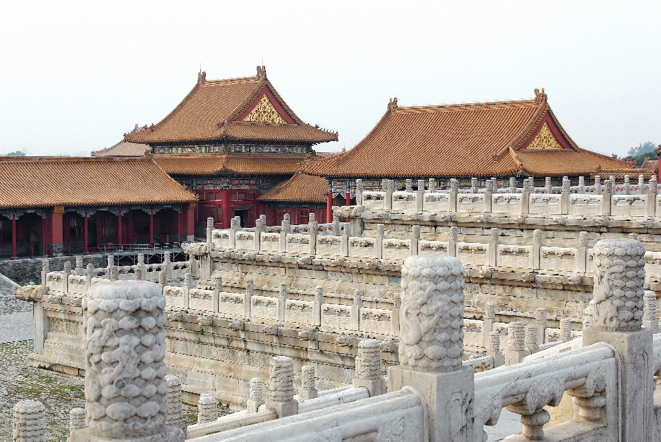 Bangunan istana dekorasi tempat beribadah
