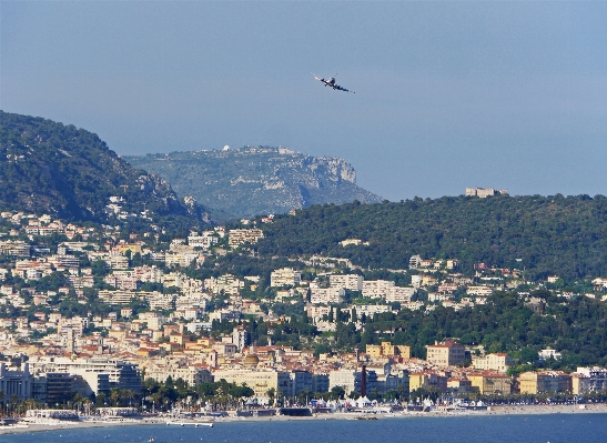 Beach sea coast mountain Photo