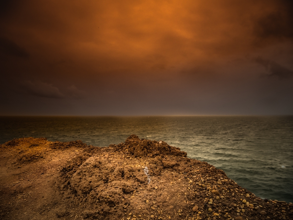 Praia paisagem mar costa