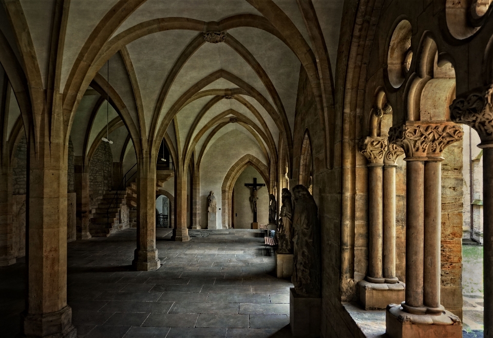 Architecture pen building arch