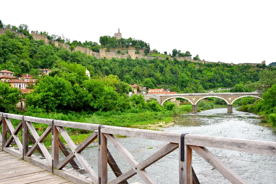 Paisaje pista puente pasarela