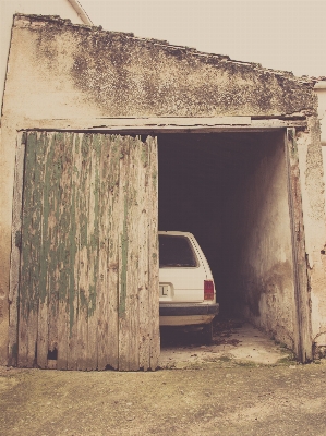 建築 木 車 家 写真