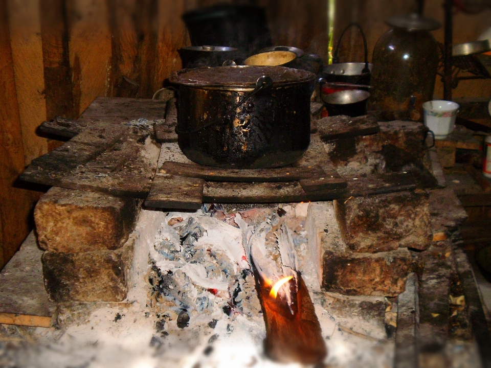 Wood kitchen carving peasant