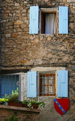 Open architecture wood house Photo