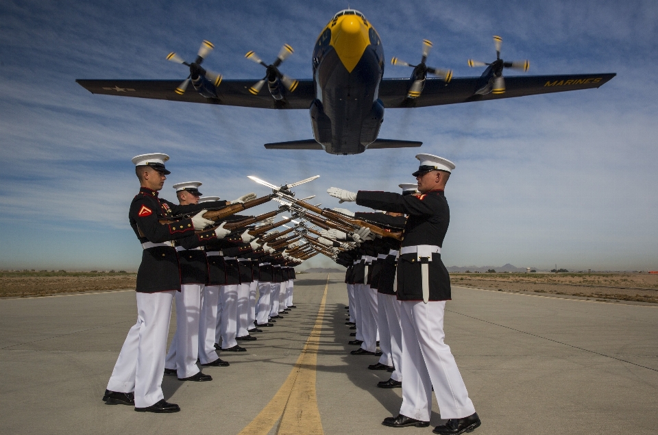 Avión aeronave militar usa