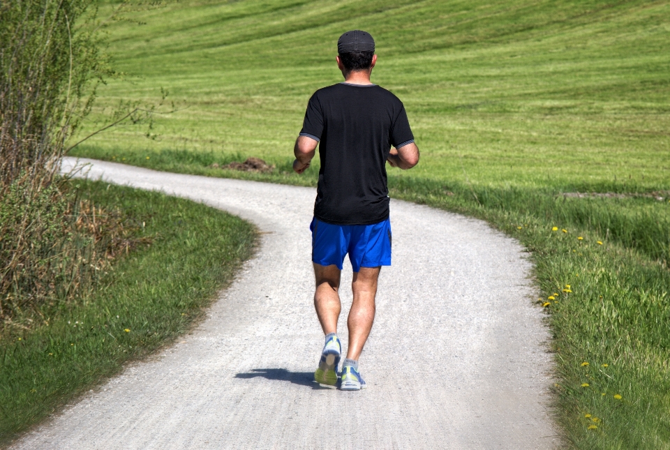 Persona deporte correr tren