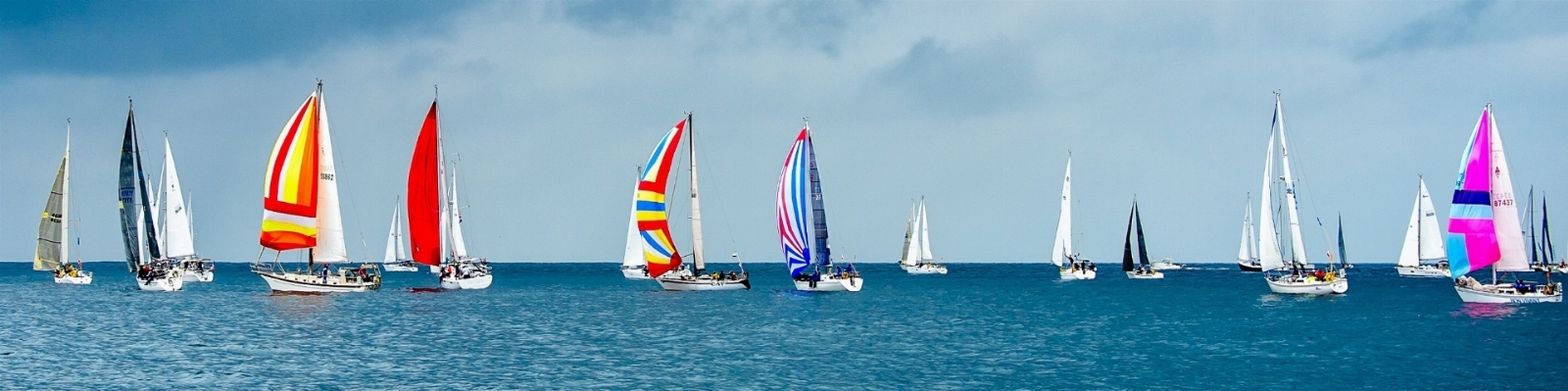 Foto Mar oceano esporte barco