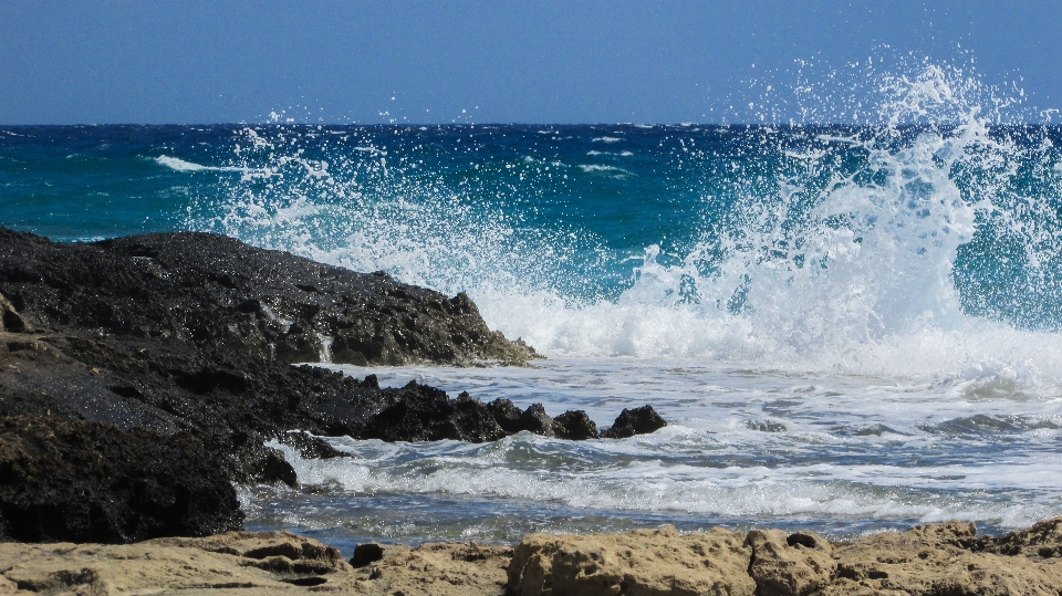 Praia mar costa água