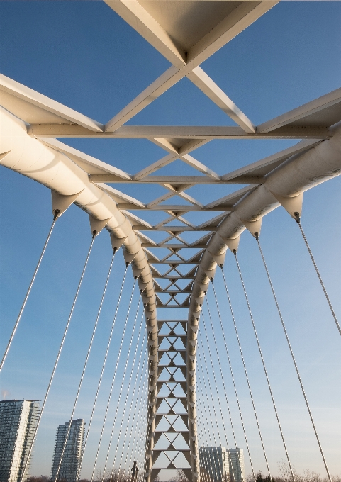 Arquitectura estructura cielo puente