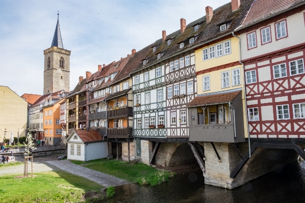 Photo Pont ville canal
 village