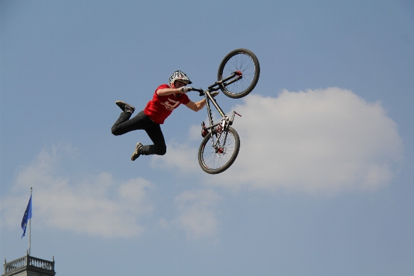 Foto Olahraga sepeda kendaraan motorcross
