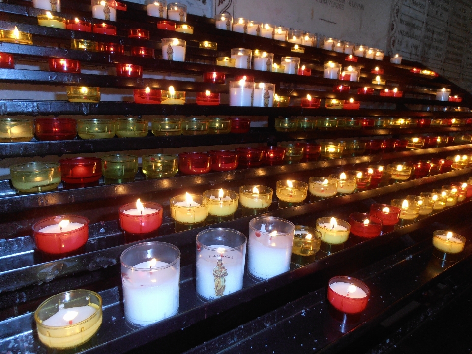 Lumière religion boire église