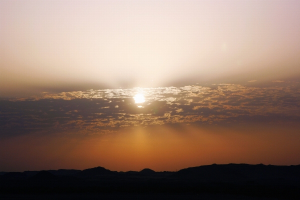 Sea horizon mountain light Photo