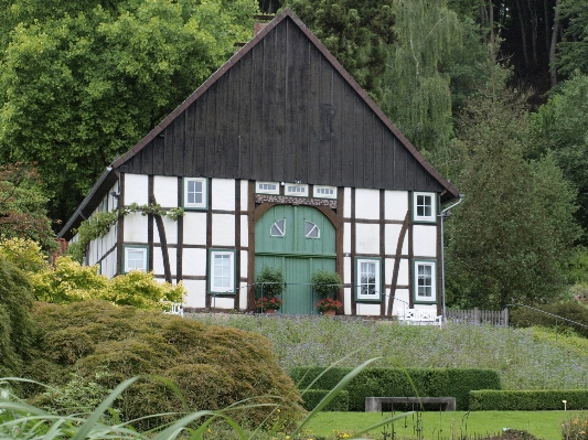 Farm manor house building Photo