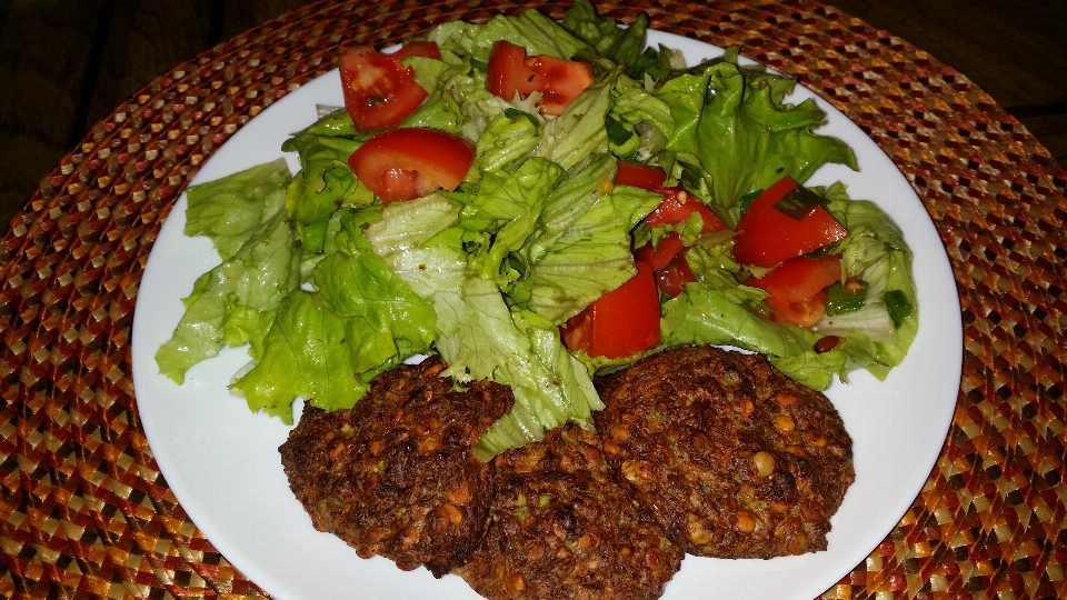 盘子 一顿饭 食物 沙拉