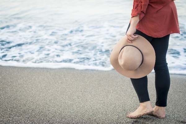 Foto Spiaggia sabbia persona ragazza