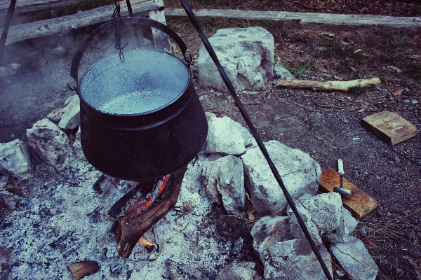 Water wood pot kettle Photo