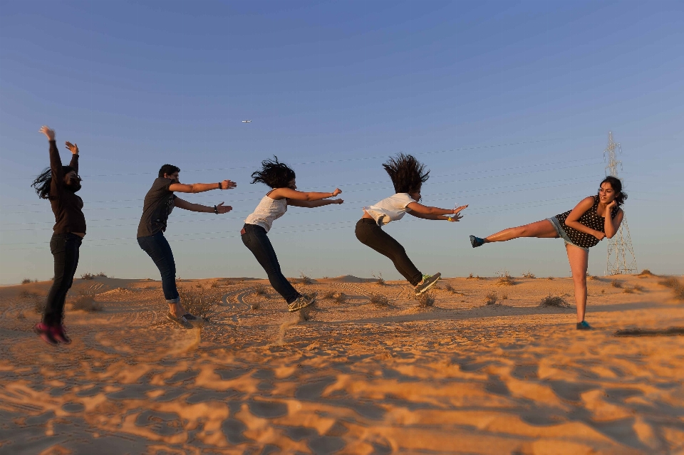 Sand young mid air levitation