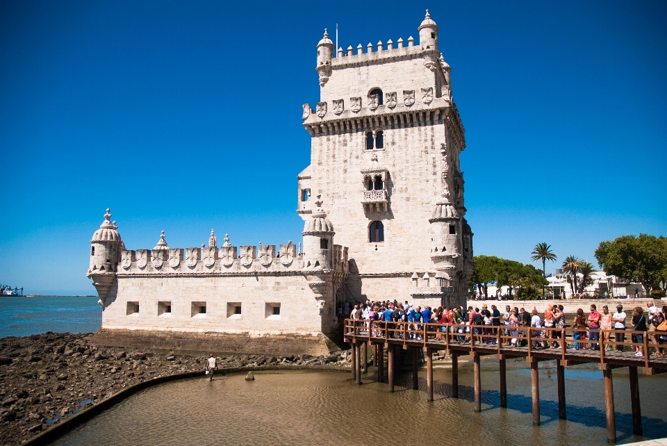 Chateau palace monument tower