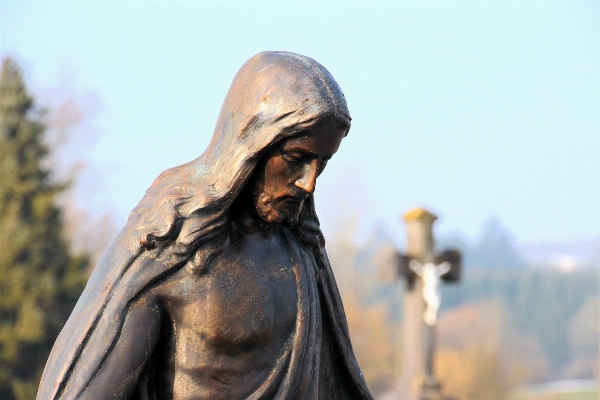 Monument statue symbol religion Photo