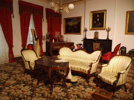 Foto Antiguidade villa mansão
 interior