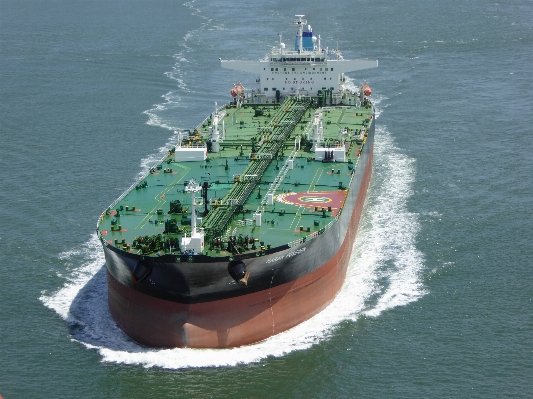 Ship tanker vehicle cargo Photo