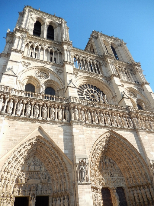 Architecture perspective building france