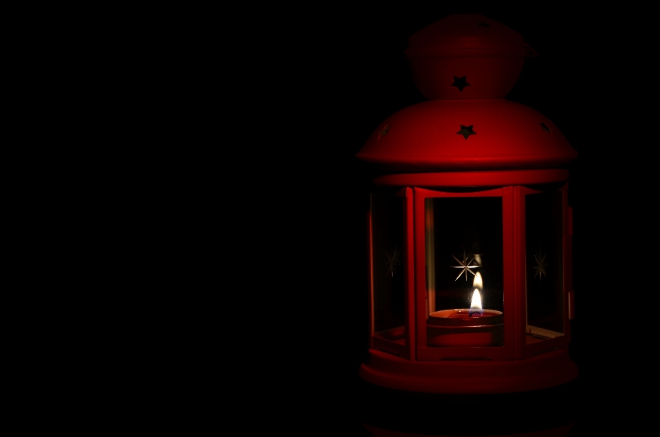 Light night lantern red