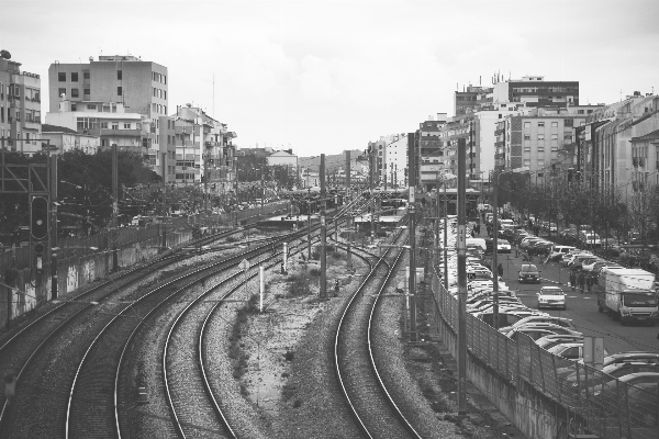 Foto Bianco e nero
 cielo traccia strada