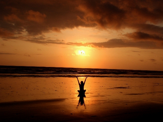 Beach sea ocean horizon Photo