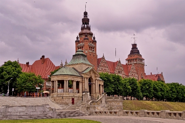 Zdjęcie Budynek pałac
 pałac wieża