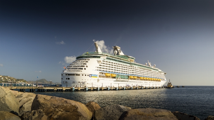 Sea coast ocean ship Photo