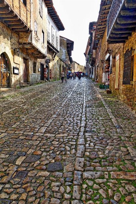 Arquitectura camino calle acera
