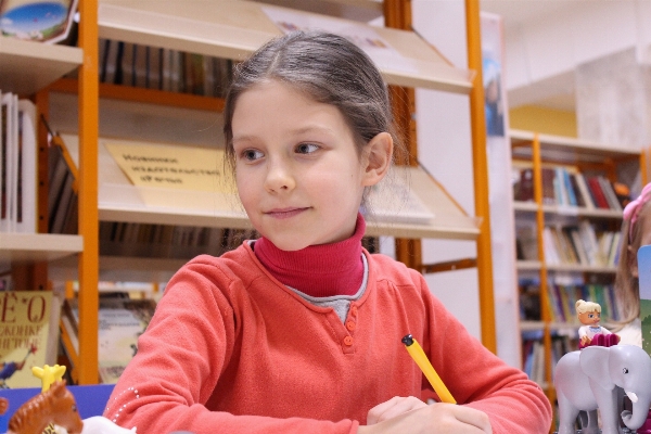 Zdjęcie Osoba dziewczyna grać pogląd