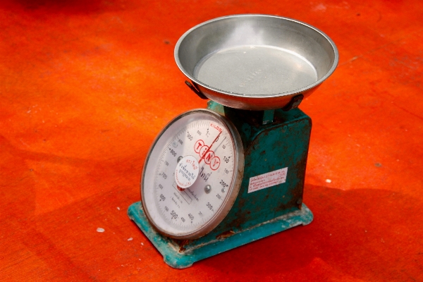 Old metal kitchen measure Photo