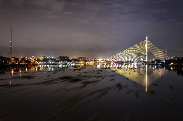 Foto Pantai laut cakrawala lampu