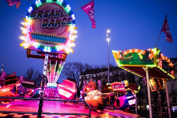 Light night evening amusement park Photo