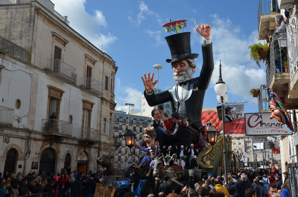 Tłum karnawał parada festiwal