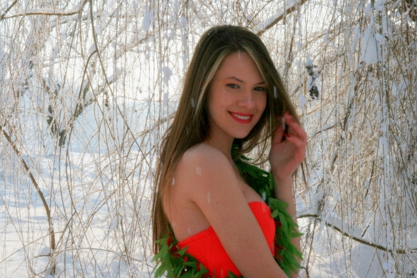 Person snow girl woman Photo