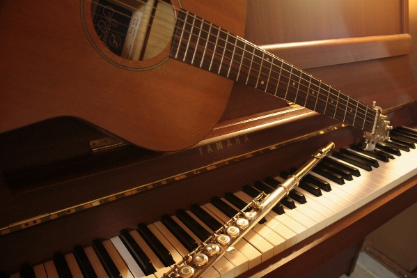 Foto Musica tastiera tecnologia chitarra