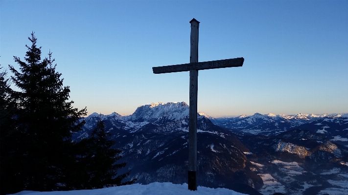 Mountain snow winter sky Photo