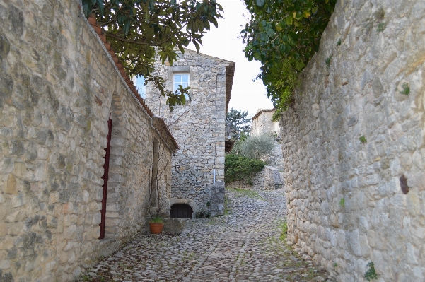 Street town building alley Photo