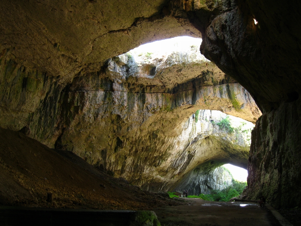 Rock pembentukan gua pariwisata