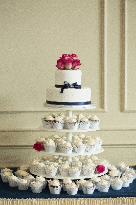 White flower petal food Photo