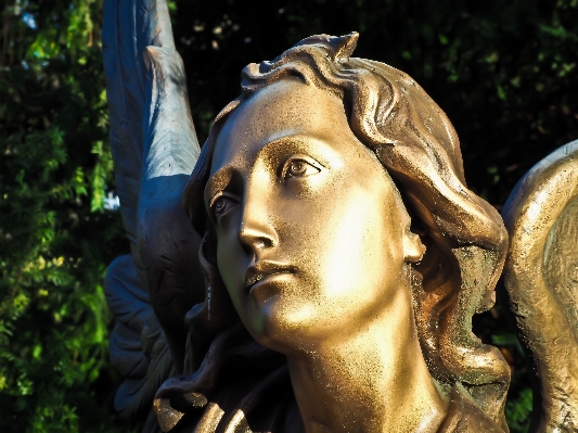 Photo Monument statue cimetière pierre tombale