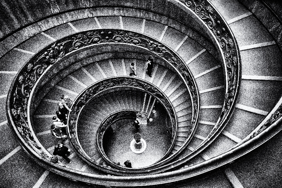 Bianco e nero
 fotografia ruota spirale