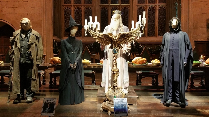 Moody statue religion harry potter Photo