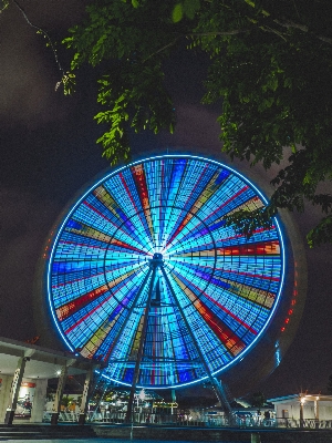 ライト 夜 車輪 ラウンド 写真